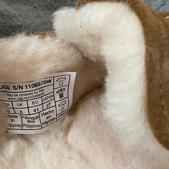 UGG • Ansley Moccasins • Women’s - Picture 14 of 15